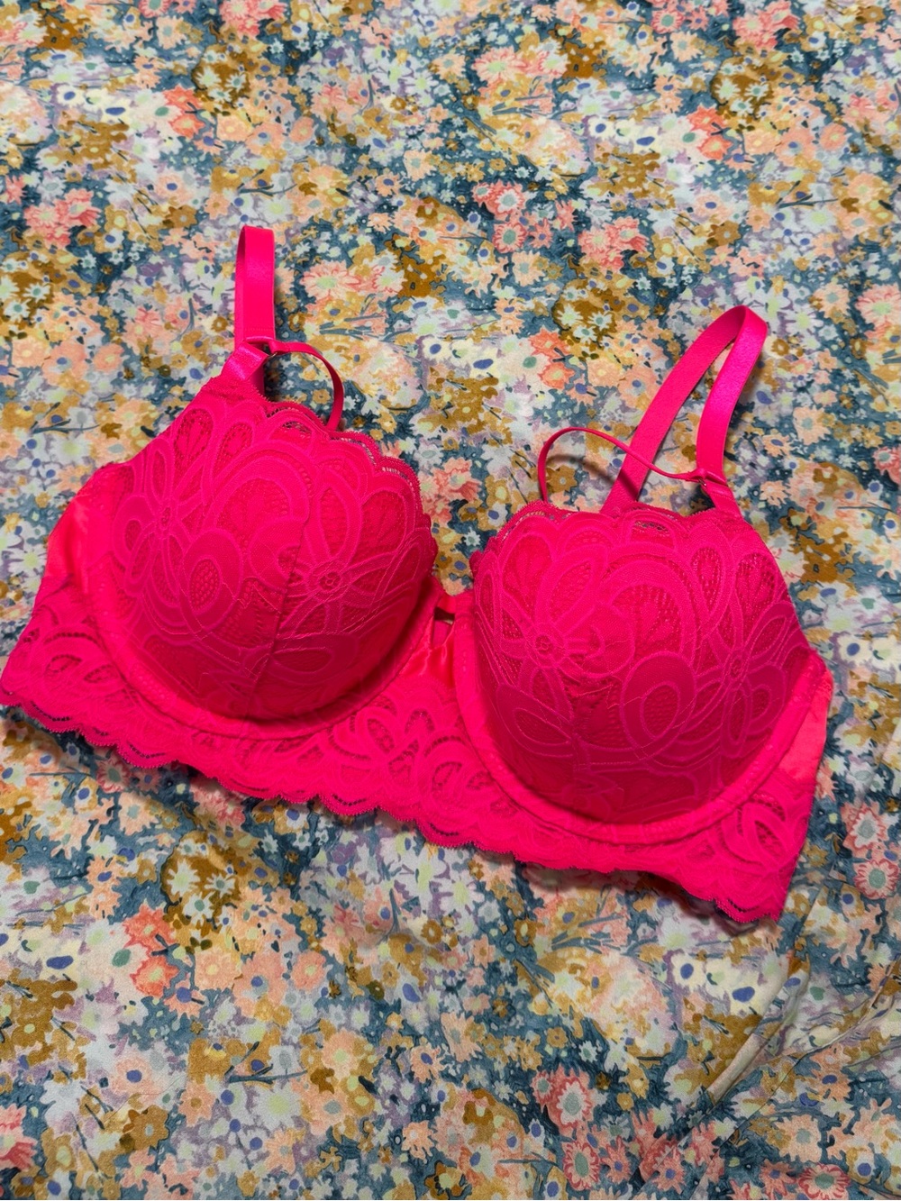 Aerie Hot Pink Lace Underwire Strappy Bra